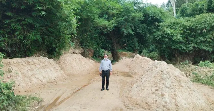 অভিযানেও থামছে না বালু লুট, হুমকির মুখে পরিবেশ