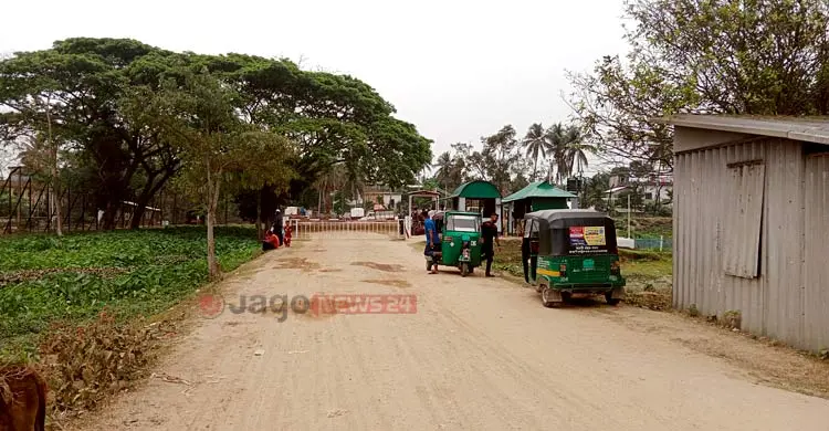 অর্ধযুগ আমদানি নেই, বন্ধের পথে রপ্তানিও