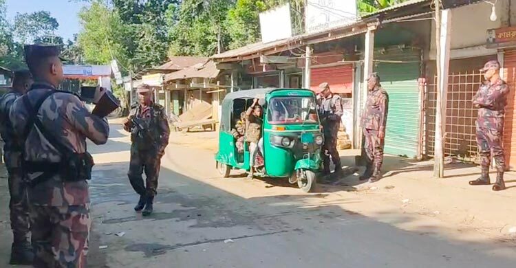 মৌলভীবাজারে সীমান্তে বিশেষ চেকপোস্ট বসিয়েছে বিজিবি
