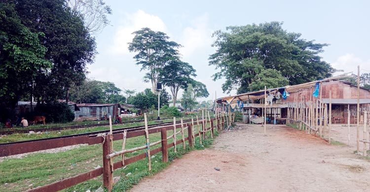 প্রভাবশালীদের দখলে মৌলভীবাজারের হাজার কোটি টাকার রেলের জমি