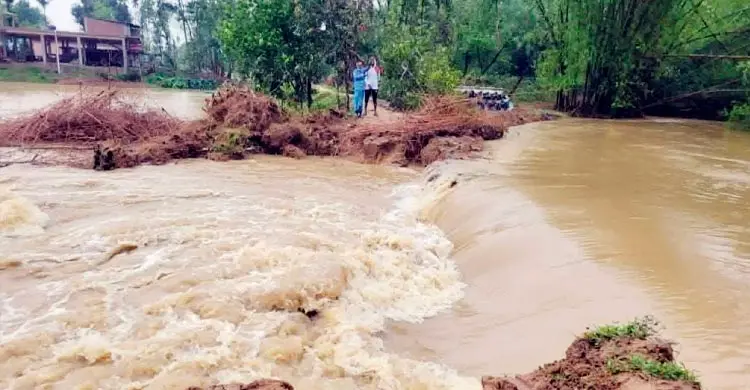 মৌলভীবাজারে আকস্মিক বন্যায় পানিবন্দি হাজারো মানুষ
