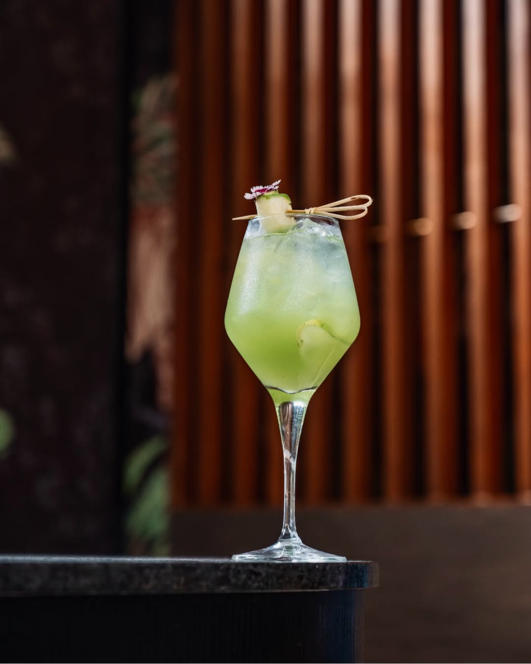 মৌনীর বদমাশে ঝালমুড়ির জাদু, দাম মাত্র ৫৫০ টাকা