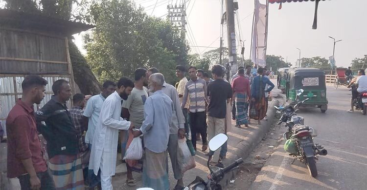 ৪০০-৫০০ টাকা কেজি দরে বিক্রি হচ্ছে কোরবানির মাংস