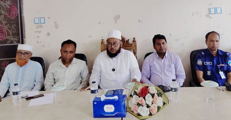 মানুষকে হয়রানি না করে সর্বোচ্চ সেবা দিতে হবে: এমপি জহিরুল ইসলাম