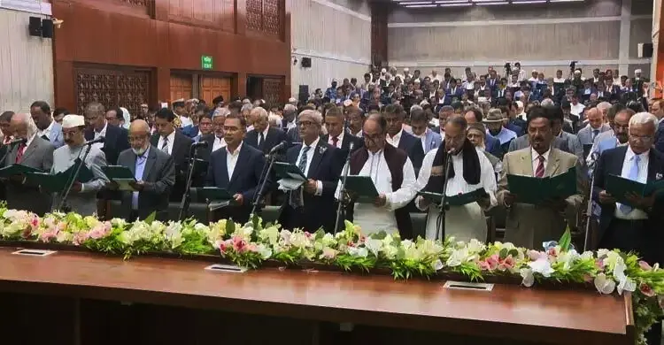 সংসদ সদস্যদের শপথ নিয়ে যা বললেন নেটিজেনরা