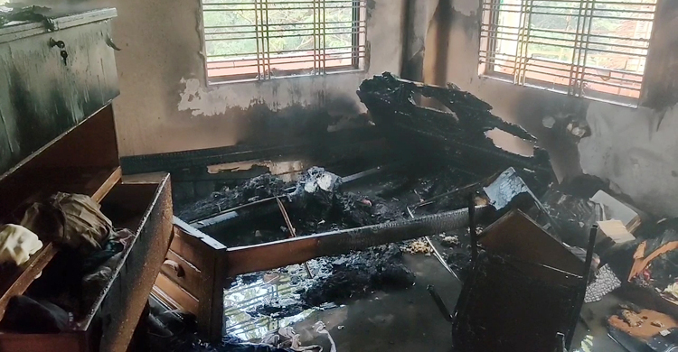 মুন্সিগঞ্জে ভবনে বিস্ফোরণ, একই পরিবারের দগ্ধ ৪