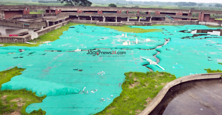 মুজিবনগর স্মৃতি কমপ্লেক্সে হামলা, ৬ শতাধিক ভাস্কর্য ভাঙচুর