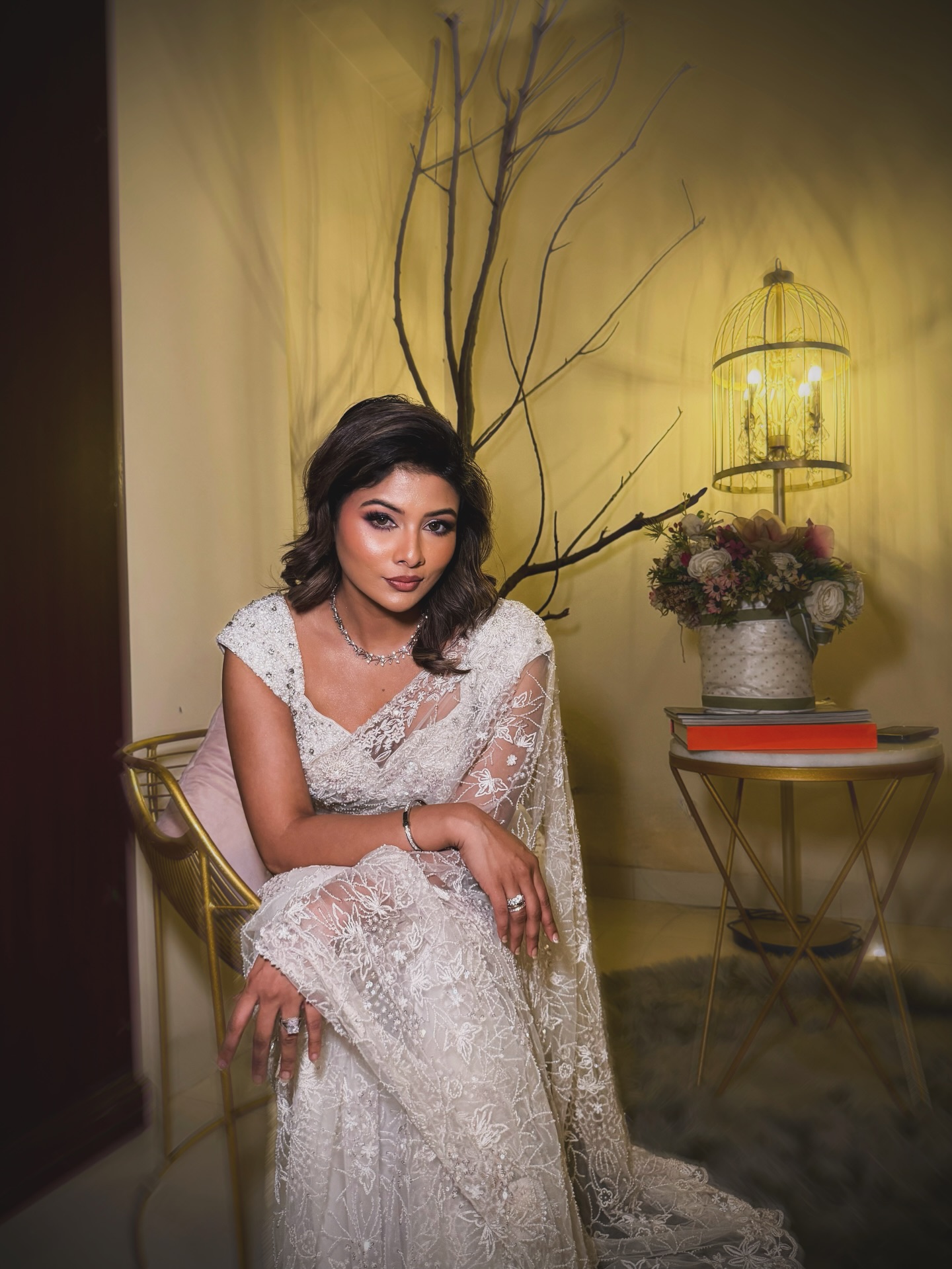 স্বচ্ছ শুভ্রতায় মোহময় টয়া