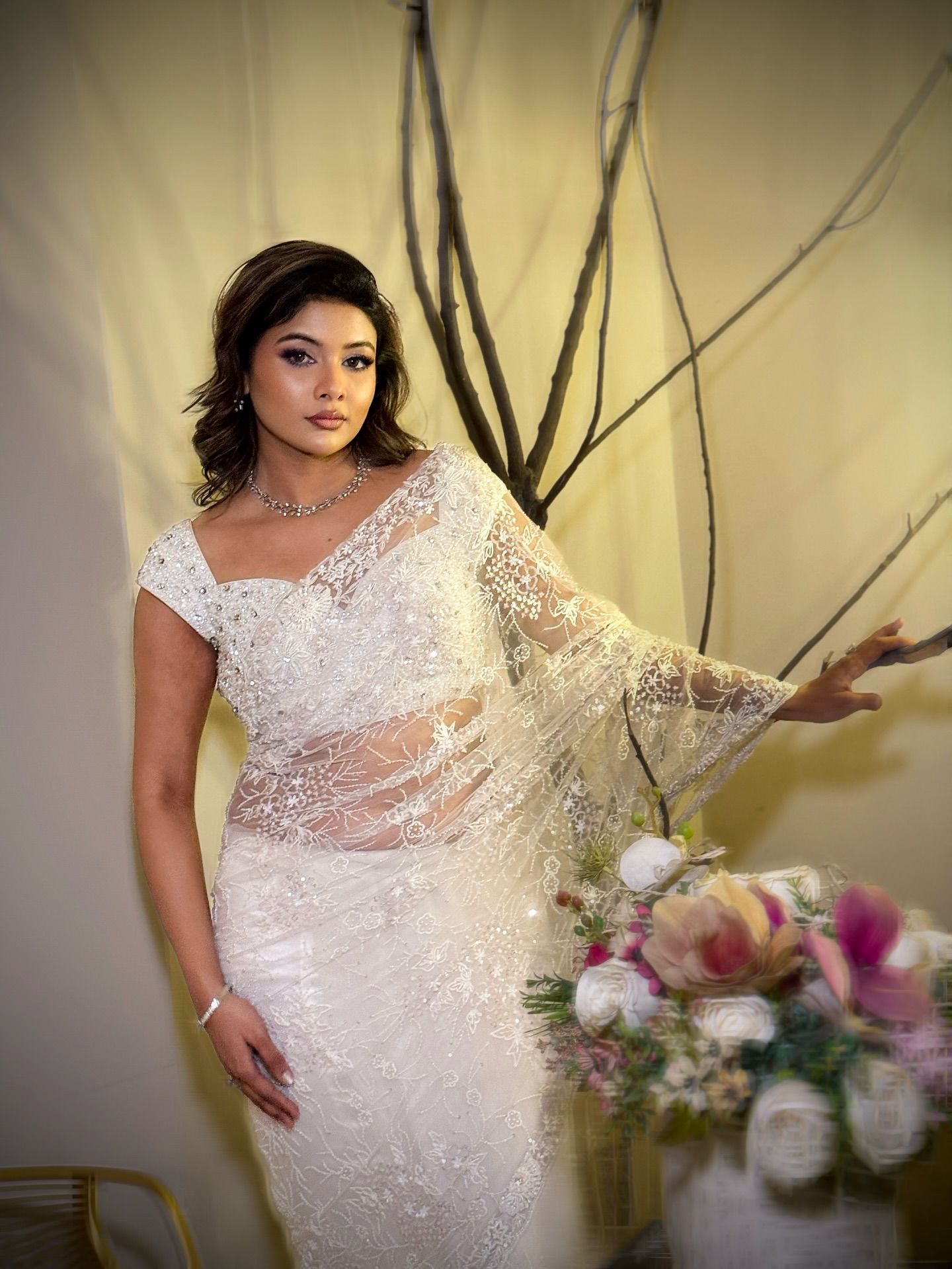 স্বচ্ছ শুভ্রতায় মোহময় টয়া