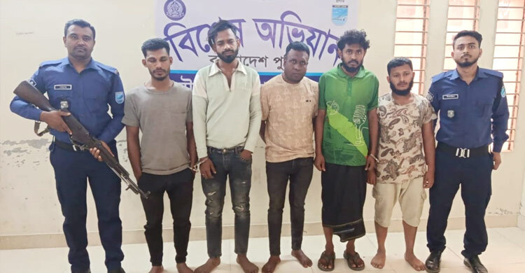 মুন্সিগঞ্জে গণপিটুনিতে জোড়া খুনের ঘটনায় মামলা, গ্রেফতার ৫