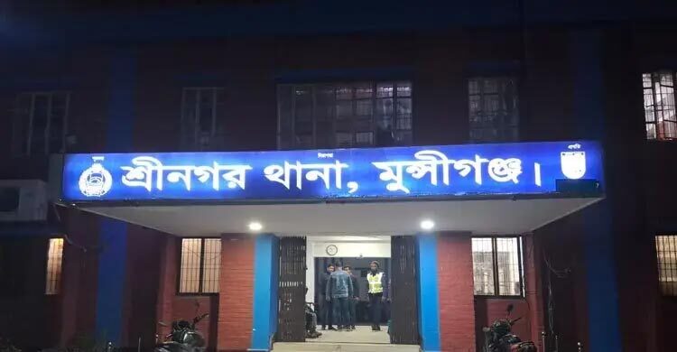 ডাকাতির ঘটনায় র্যাব-ডিবির পাঁচ সদস্যসহ গ্রেফতার ৭