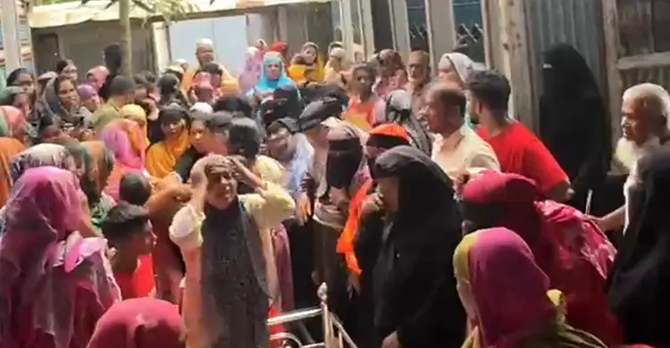 পুকুরপাড়ে খেলার সময় পা পিছলে পানিতে পড়ে দুই ভাইয়ের মৃত্যু