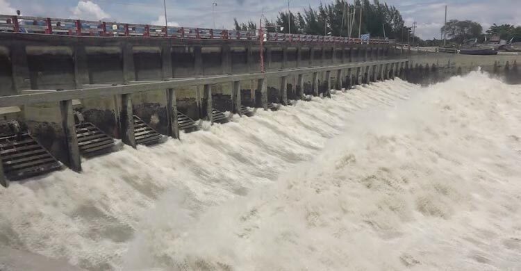 23 gates of Musapur regulator opened, rapid water discharge underway