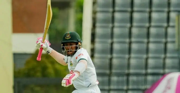 মুশফিকের সঙ্গে কী নিয়ে ঝামেলা বেঁধেছিল পাকিস্তান অধিনায়কের?