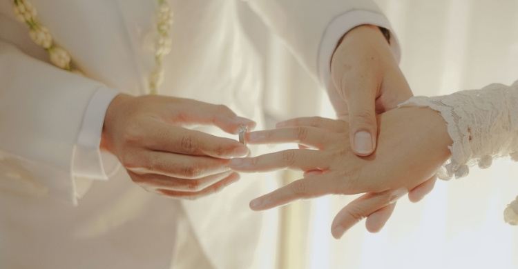 ইসলামে পুরুষের বিয়ের যোগ্যতা