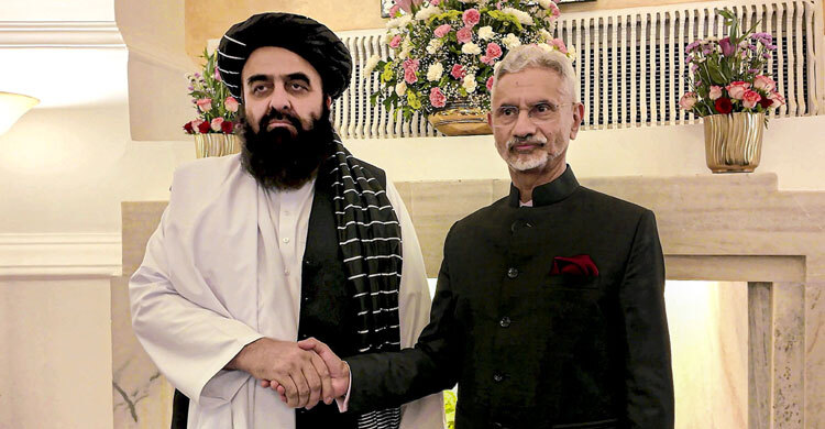 ইসলামী কঠোর ‘বিধান’ থেকে ‘নমনীয়’ কূটনীতি, যেমন চলছে তালেবানের পররাষ্ট্রনীতি