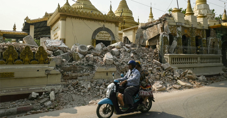 মিয়ানমারে ভূমিকম্পে নিহতের সংখ্যা বেড়ে ৩ হাজার ছাড়িয়েছে