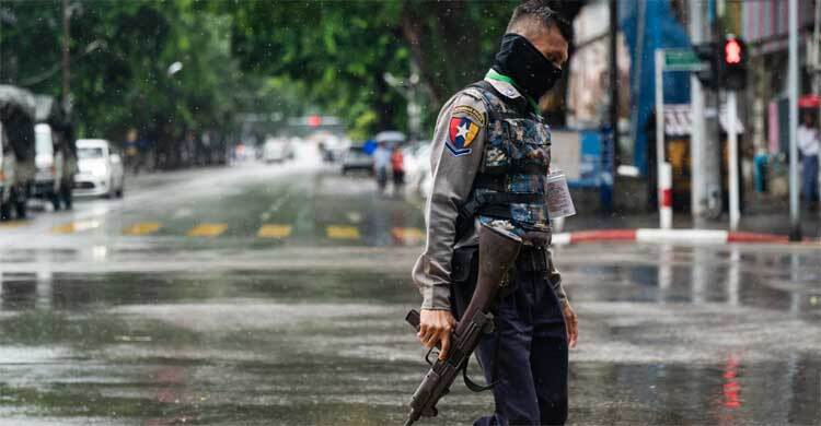 মিয়ানমারে বন্দিশিবিরে বৈদ্যুতিক শক, ধর্ষণ ও যৌন নির্যাতন