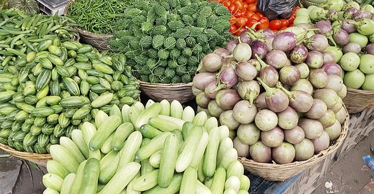 কেজিতে ১০ থেকে ৪০ টাকা পর্যন্ত কমেছে সবজির দাম