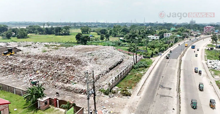 শহরের প্রবেশমুখে ৩০ বছরের বিষাক্ত ভাগাড়