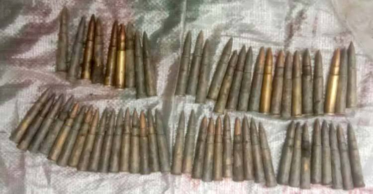 ময়মনসিংহে পুকুর থেকে ৬০ রাউন্ড গুলি উদ্ধার