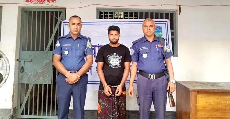 চুরির অভিযোগ তুলে দুই শিশুকে নির্যাতন, যুবক গ্রেফতার