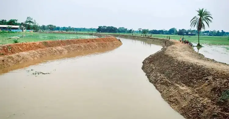 খাল পুনর্খনন শেষে রাষ্ট্রীয় কোষাগারে ফেরত গেল ৬৮ লাখ টাকা