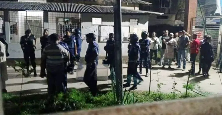 ময়মনসিংহ মেডিকেলে ছাত্রদলের দু’পক্ষের সংঘর্ষ, ক্লাস-পরীক্ষা স্থগিত