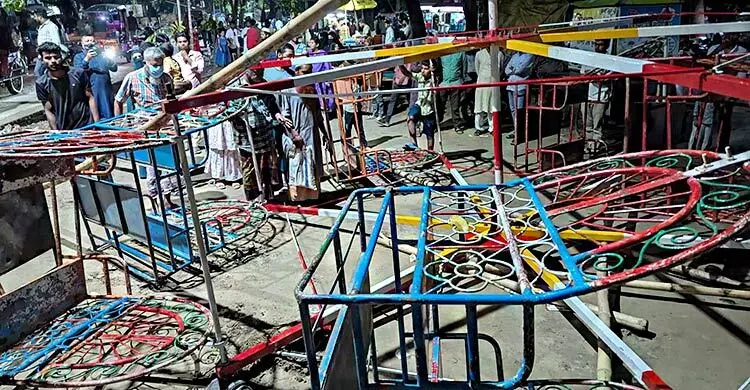 ময়মনসিংহে চলন্ত নাগরদোলা ছিঁড়ে শিশুসহ আহত ৮