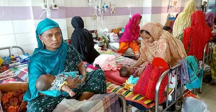হাম উপসর্গ নিয়ে ময়মনসিংহ মেডিকেলে আরও ২৯ শিশু ভর্তি