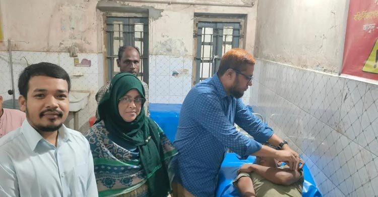ময়মনসিংহে শিয়ালের কামড়ে একই পরিবারের ১১ জন আহত