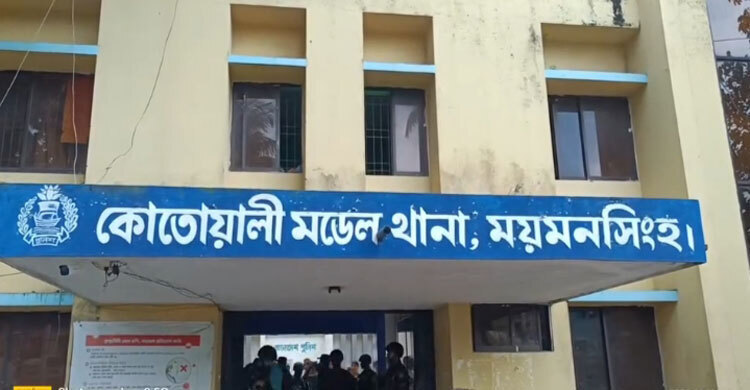 ময়মনসিংহে ডাম্প ট্রাক-সিএনজির সংঘর্ষে নিহত ১
