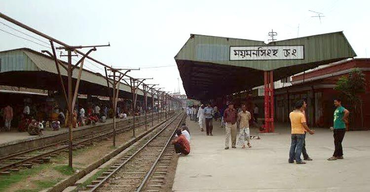 হুক ছিঁড়ে বিচ্ছিন্ন বগি, ২ ঘণ্টা পর ঢাকা-ময়মনসিংহে ট্রেন চলাচল শুরু