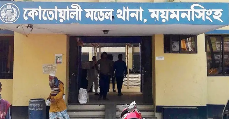 বাসায় ঢুকে যুবককে গলা কেটে হত্যা