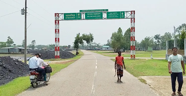 এক মাস পর কড়ইতলী-গোবরাকুড়া স্থলবন্দরে সচল আমদানি-রপ্তানি
