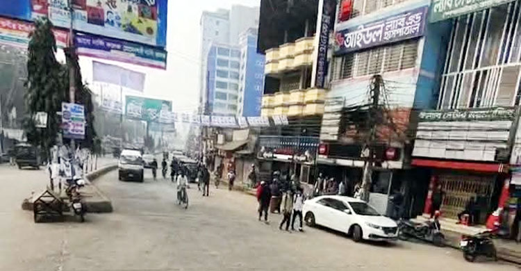 ময়মনসিংহে ধর্মঘট প্রত্যাহার করলেন অটোরিকশার চালকরা