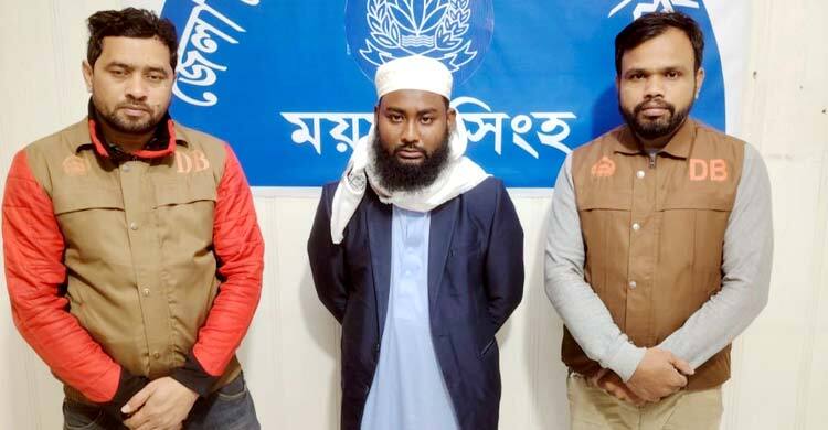 ময়মনসিংহে দিপু হত্যায় নেতৃত্ব দেওয়া ইমাম গ্রেফতার