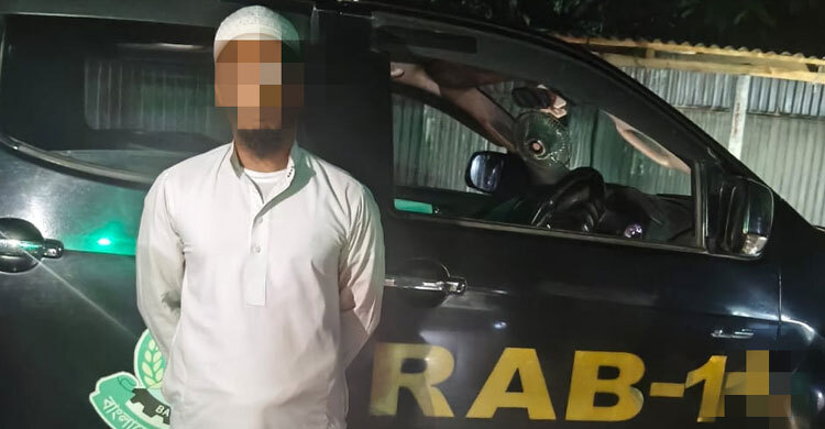 ময়মনসিংহে ছাত্রীকে ধর্ষণের মামলায় গ্রেফতার শিক্ষক