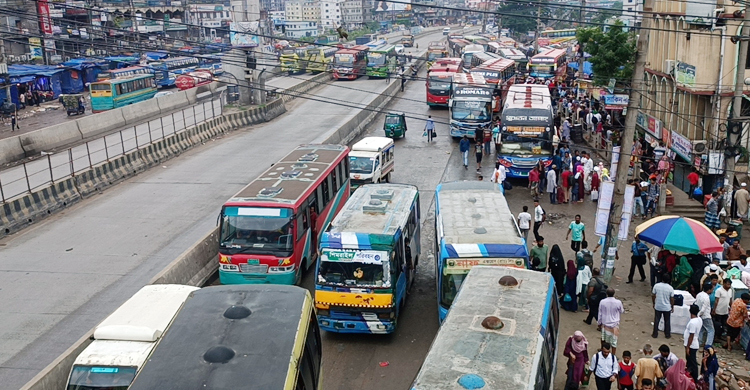 ঢাকা-চট্টগ্রাম মহাসড়কে যানবাহনের চাপ বাড়লেও নেই যানজট
