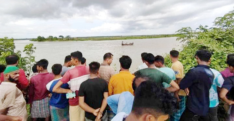 নৌকাভ্রমণে গিয়ে শঙ্খ নদীতে যুবক নিখোঁজ