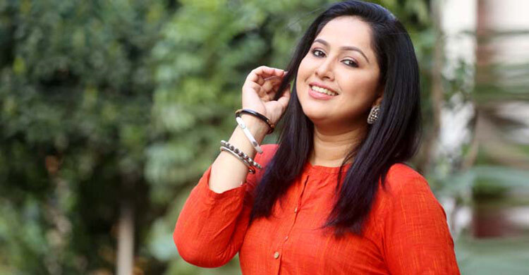 ‘নতুন কুঁড়ি’তে যে চরিত্রে অভিনয় করে পুরস্কৃত হয়েছিলেন নাদিয়া