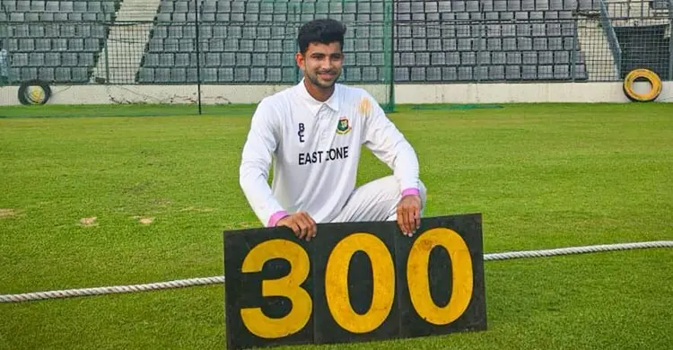 নাঈমের ‘৩০০’