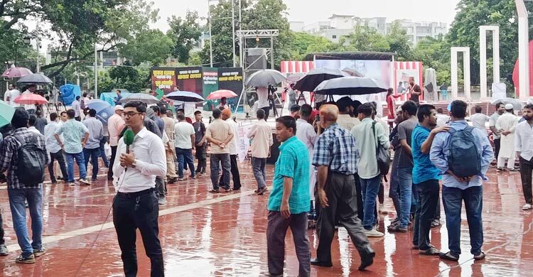 ঐতিহাসিক ইশতেহার দেবে এনসিপি, দলে দলে সমাবেশে আসছেন নেতাকর্মীরা