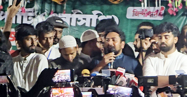 শেখ হাসিনাকে ১০ বার ফাঁসিতে ঝোলালেও তার অপরাধ কমবে না