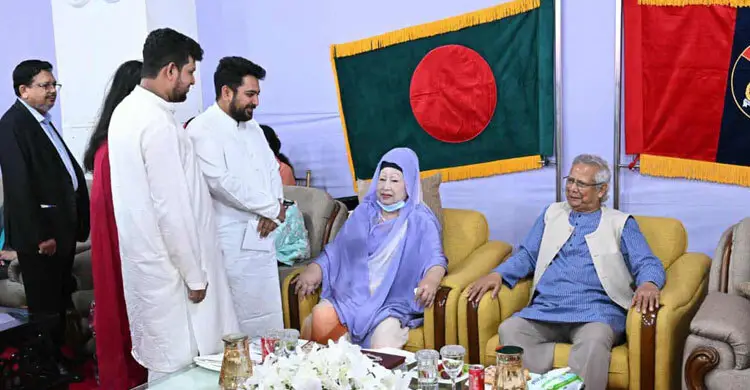 প্রধান উপদেষ্টা ও খালেদা জিয়ার সঙ্গে নাহিদ ইসলামের সৌজন্য সাক্ষাৎ