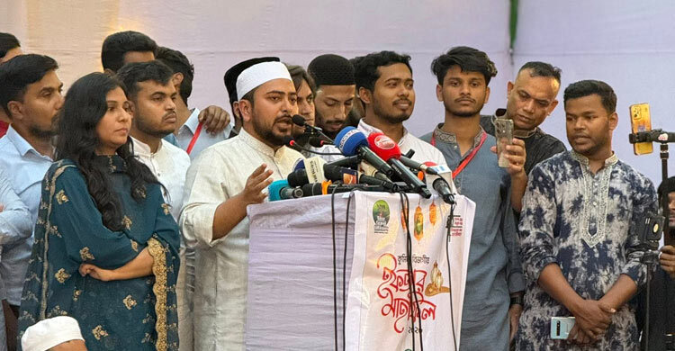 গণভোট নিয়ে আদালতকে প্রশ্নবিদ্ধ করা হচ্ছে: নাহিদ