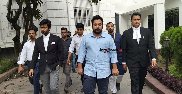 সাধারণ কোর্টের মামলা নিয়ে ইতিবাচক কিছু শুনছি না: নাহিদ ইসলাম