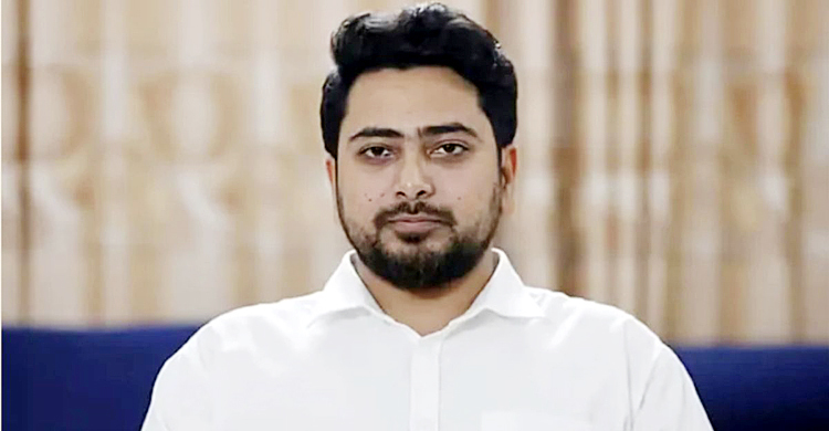 শেখ মুজিব জাতির পিতা নন, স্বাধীনতা অর্জনে তার ত্যাগকে স্বীকার করি