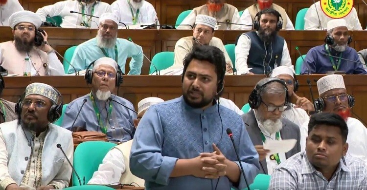 গণভোট-জুলাই সনদ বাস্তবায়ন নিয়ে আগে আলোচনা হোক, সংসদে নাহিদ ইসলাম