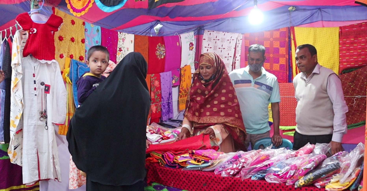নওগাঁয় উদ্যোক্তা মেলা শেষ, ১৬ লাখ টাকার বিক্রি